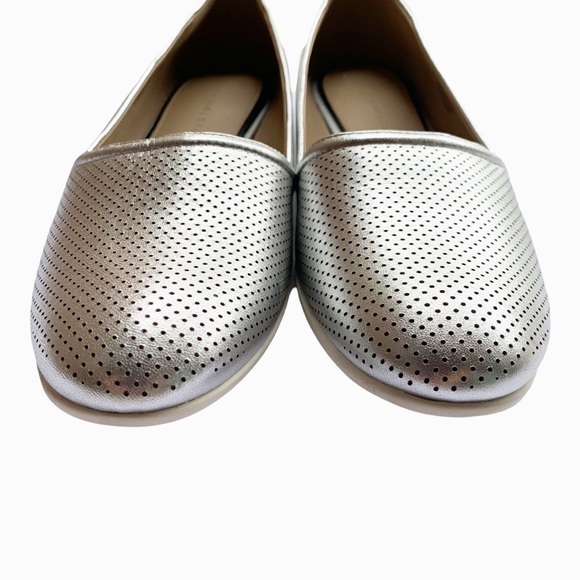 H by Halston Silver Leah Leather Ballet Flats Size 10 - Picture 5 of 9